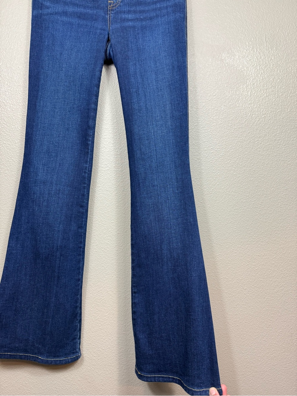 Spanx Flare Pull on Denim Jean Midnight Shade size small EUC A - Picture 8 of 13